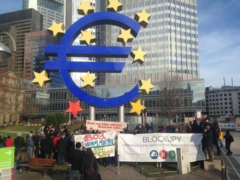 Blockupy (repertorio - foto da fb Solidarity4All)