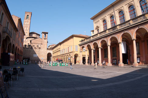 Piazza Verdi, Teatro comunale (foto Fabio Duma)