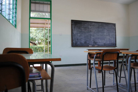 Scuola, aula scolastica (foto da flickr @mediciconlafrica)