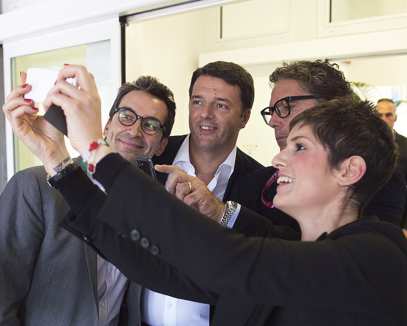 Renzi a ottobre 2014 alla Yoox di Zola Predosa (foto da flickr PalazzoChigi)