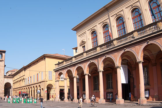 Piazza Verdi, Teatro comunale (foto Fabio Duma)